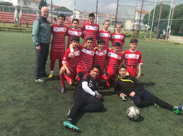 Yıldız Erkekler Futbol İlçe 1.si Cumhuriyet Ortaokulu