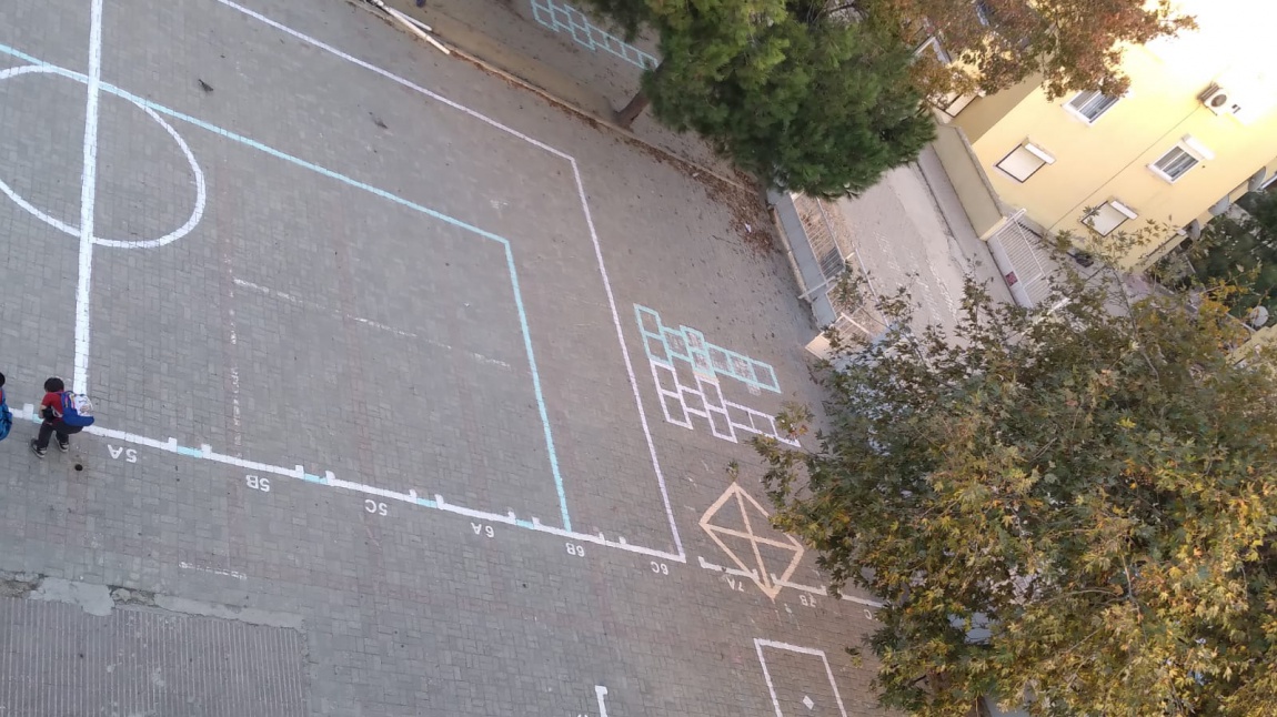 Okul Bahçemizde Spor ve Oyun Alanları Düzenlendi